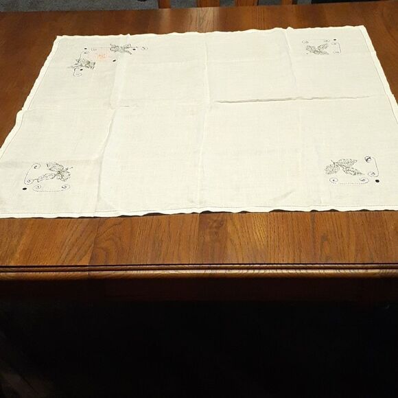 This beautiful linen 31" sq. table cloth is Unfinished embroidered project. - Picture 10 of 10